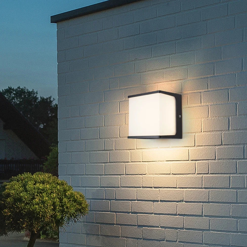AeroCube Modern LED Outdoor Wall Light