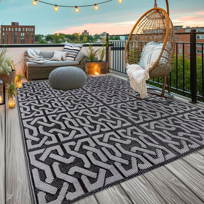 Reversible Black & Grey Outdoor Rug